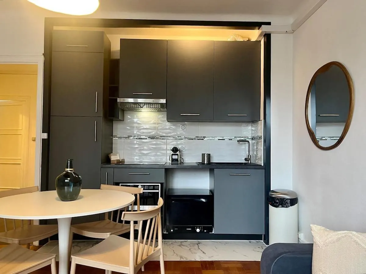 Suite Korneille Lyon